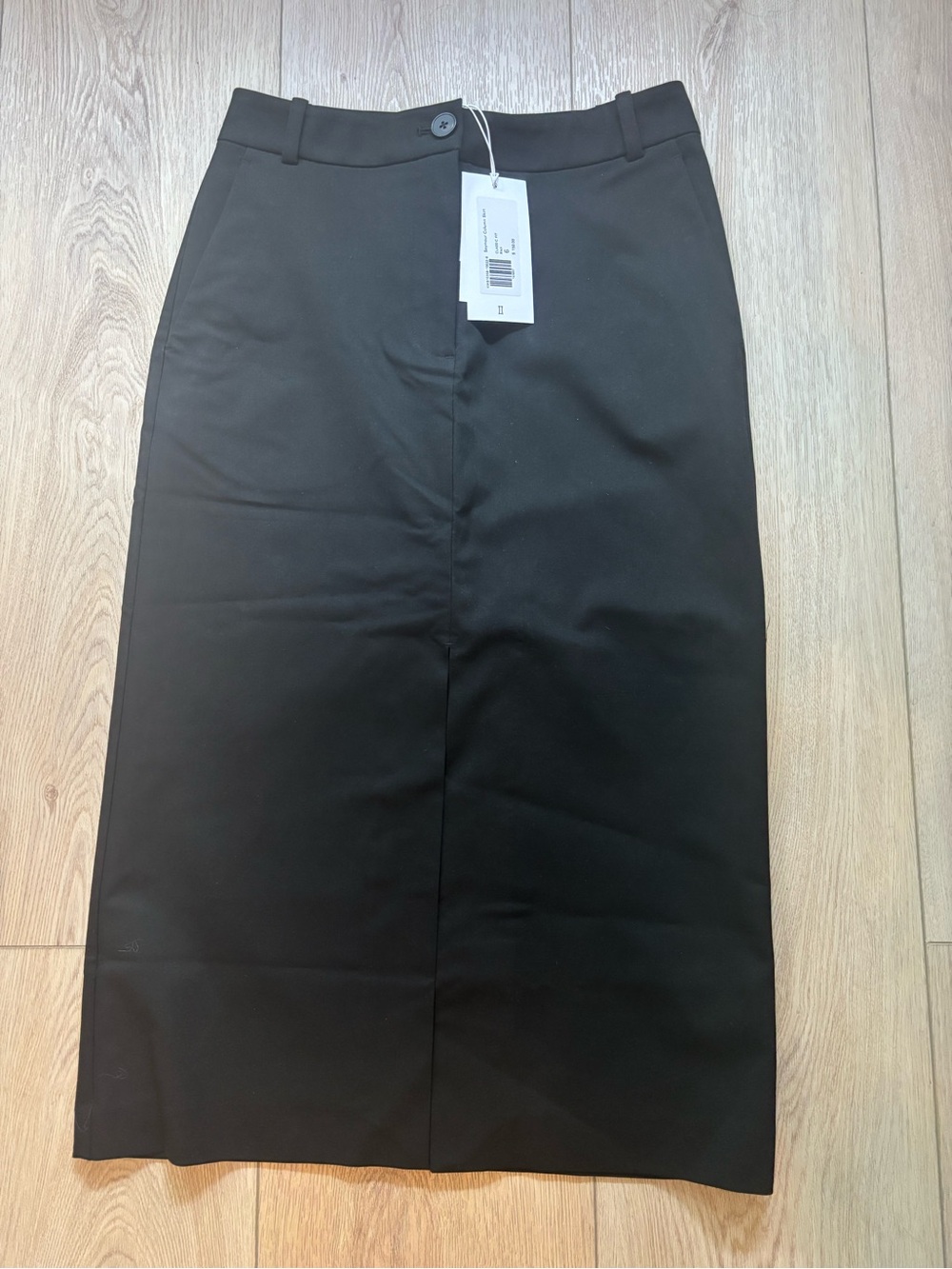 Black Kit and Ace Seymour skirt. NWT